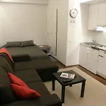 아파트 Vuosselin Helmi 루카