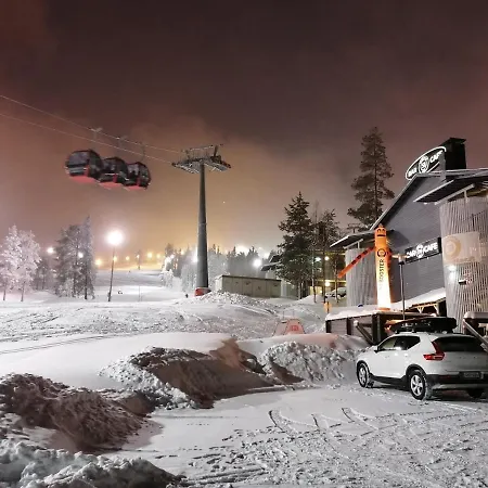 Vuosselin Helmi * Ruka